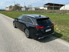 KIA CEED SW GT Line 1,5 T-GDI ,160PS - v plnej možnej výbave