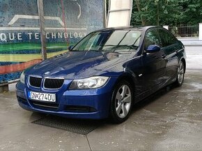 BMW E90 318d - 1