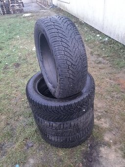 225/55r18 102H Nokian  zimne