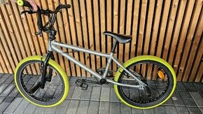 BMX 520 WIPE  20"