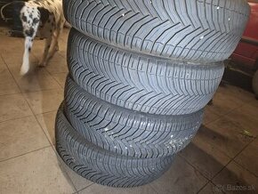 215/70 r16