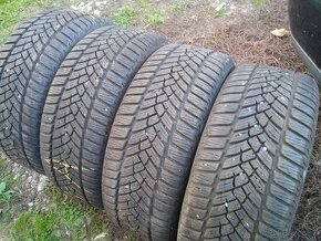 zimné pneu  215/45 r17