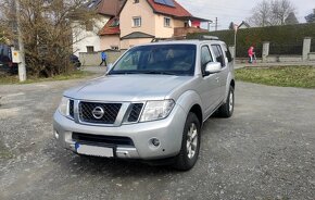 Nissan pathfinder 2011