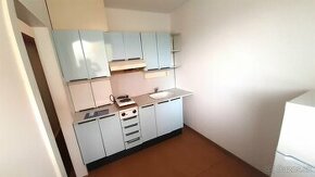 VIVAREAL REZERVOVANÉ 1 izb. byt, výmera 30 m2, zateplený byt