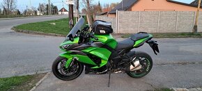 KAWASAKI Z1000SX