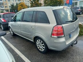 Opel zafira 1.9cdti rok2007