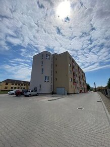 Prenajmem dvojizbový byt 50m2 v NMnV - Športová ulica