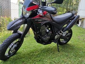 Yamaha xt660