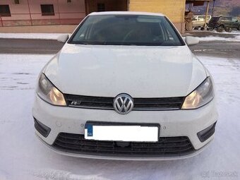 VW Golf automat 7, benzín 1.4 TSI R-LINE 102600 km