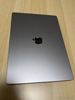 MacBook Pro 16" M1 PRO 2021 sivy.