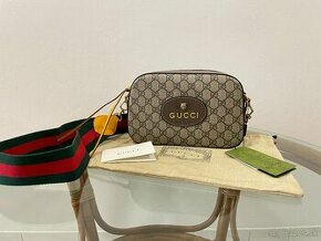 Gucci Neo Vintage GG Supreme crossbody