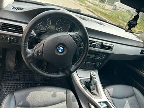 BMW 320d - 1