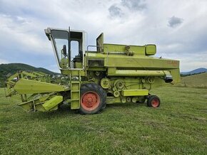 Kombajn CLAAS Titan