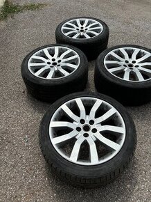 Na predaj kompletna sada 275/40 R20 Range Rover  sport