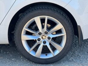 5x112 r17 Original Škoda Octavia 3+zimné pneu 225/45 r17