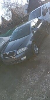 Rozpredám škoda Octavia 2 sedan..1.9tdi 77kw kód bjb