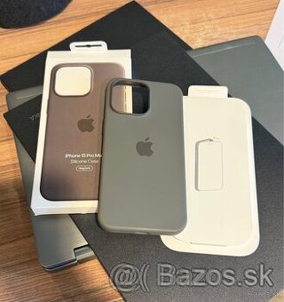 iPhone 15 Pro Max Silicone Case - 1