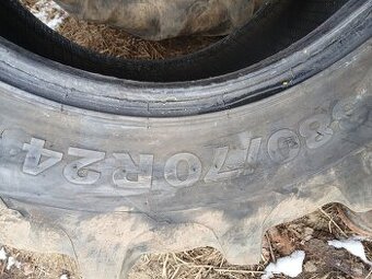 Pneumatiky 380/70R24