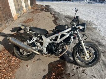 Suzuki SV650