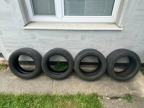 Predam 4x letne pneu 225/55 r17 - 1