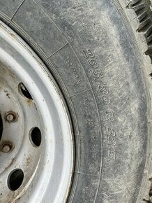 295/80 R22,5 - 1