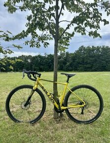 Kellys Soot 30 gravel bike žltá