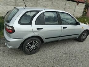 Nissan almera 1.4