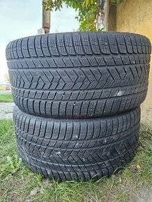 Predám 2-Zimné pneumatiky Pirelli Scorpion 325/40 R22