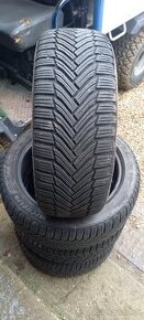 Predám zimné pneu 225/45r17