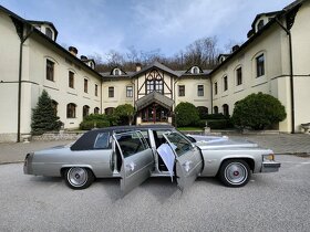 SVADOBNÉ AUTO - Cadillac Fleetwood 1979