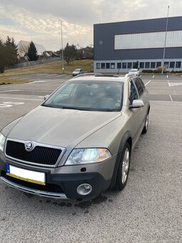 ŠKODA OCTAVIA SCOUT nová STK,EK - 1