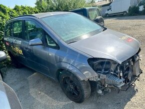 Opel Zafira 1,9cdti 74kw 7miestne s ťažným zariadením.