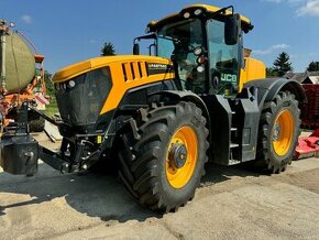 JCB FASTRAC 8330