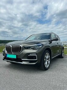 BMW X5 xDrive45e - 1