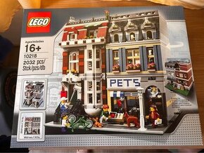 LEGO® Creator Expert 10218 Pet Shop