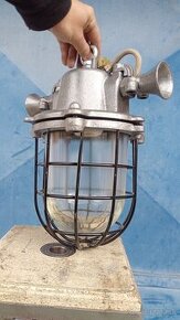 Industrialna lampa