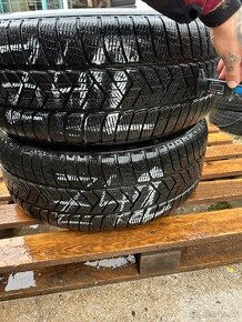 Z42 2ks zimné 255/50R19 runflat