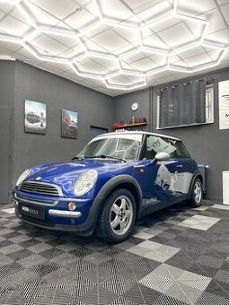 Red Bull MINI