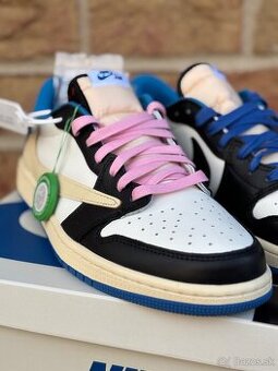 Air Jordan 1 Low x Travis Scott Fragment