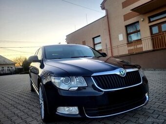 Škoda Superb  2.0 TDI DSG 170k Laurin & klement R.V. 2011