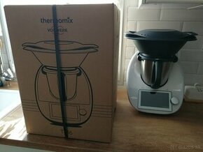 Nový Thermomix TM6  v bielej farbe