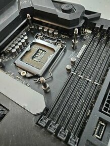 ASUS ROG MAXIMUS XI FORMULA + CPU i9 9900KS