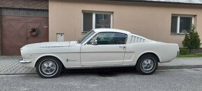 Ford mustang Fastback