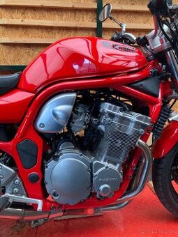 Suzuki Bandit Gsf-600 Top stav