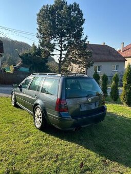 Volkswagen Bora Highline combi 2.8 V6 - 1