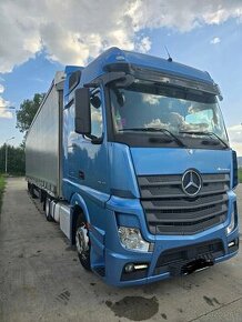 Mercedes Actros 1848