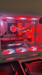 Sapphire NITRO+ Radeon RX 5700XT 8G