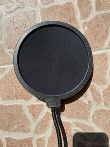 Predam pop filter