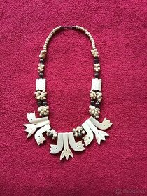Indické náhrdelníky