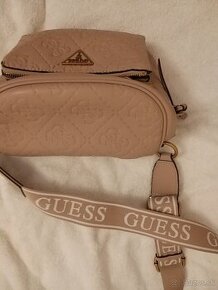 kabelka guess